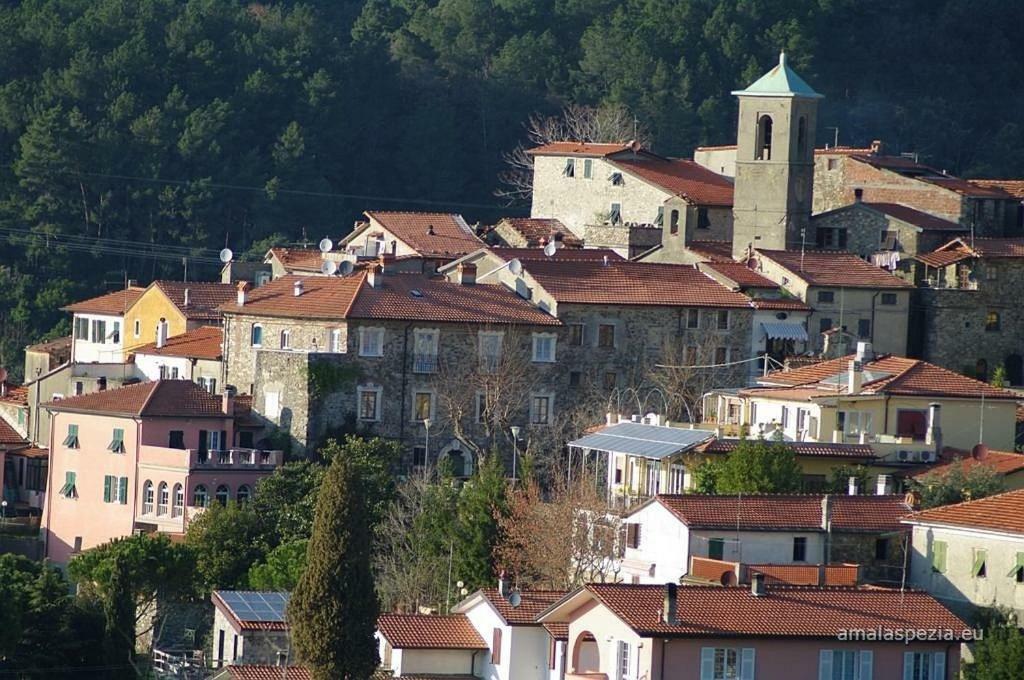 Iride Βίλα Fosdinovo Εξωτερικό φωτογραφία
